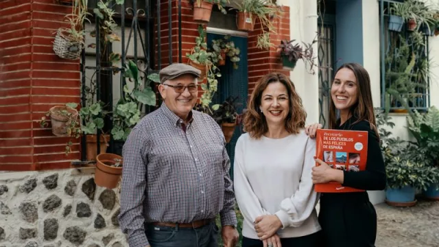 Cinco pueblos andaluces, entre los diez más felices de España