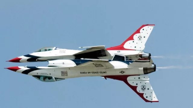 El increíble espectáculo aéreo de Fort Lauderdale alcanza nuevas alturas (galería de fotos y video aquí)