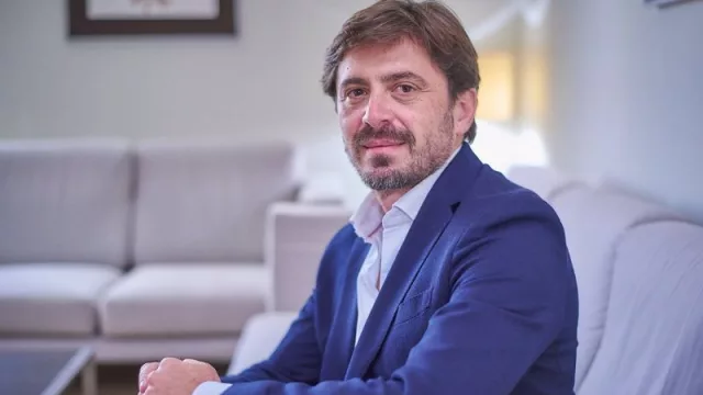 Los hoteleros consideran "urgente y prioritaria" la ley de regulación de las viviendas de uso turístico