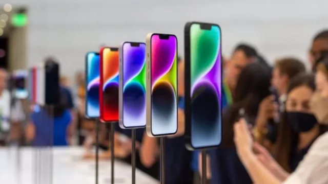 Apple trabaja en un iPhone más delgado y un nuevo modelo de AirTag (que llegarán en 2025)