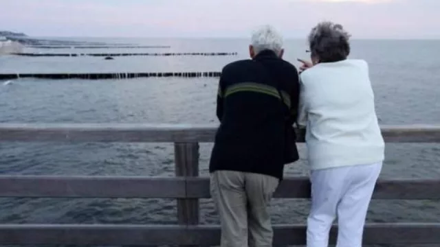 El 46% de los catalanes mayores de 55 años no se siente tranquilo con su situación económica por el contexto actual (y 6 de cada 10 cuentan con dos o más ingresos)