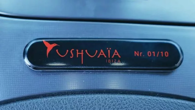 Nueva flota de smart Brabus edición limitada para el servicio exclusivo de los clientes de Ushuaïa Ibiza Beach Hotel