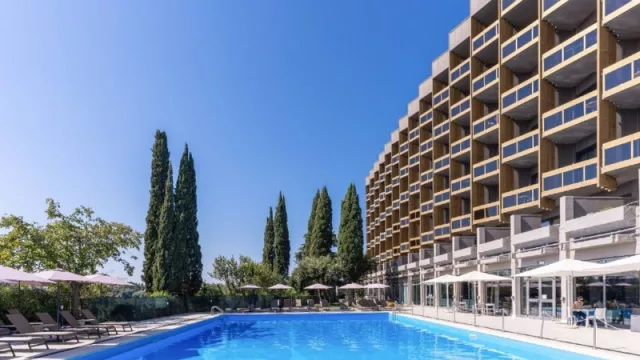 Grupo Barceló gana casi 200 millones de euros en 2023 gracias a su negocio de hoteles (la hotelera mallorquina facturó 6.700 millones de euros)