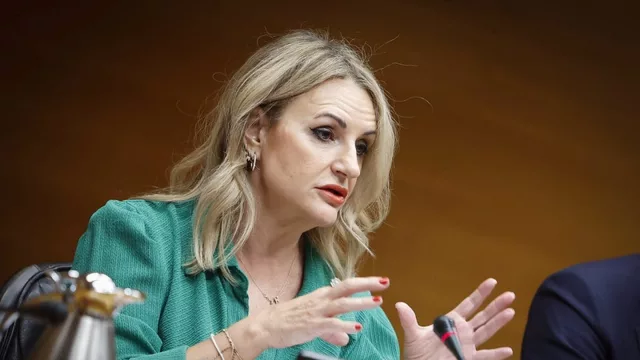 Comunidad Valenciana acusa a Sánchez de "matar" la fábrica de Marie Claire por el 'no' del Fogasa a su venta