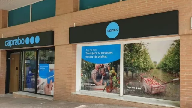 Caprabo y Olis de Catalunya se unen en la lucha contra la esclerosis múltiple (colaboran, por undécimo año, en la iniciativa “Mulla’t”)