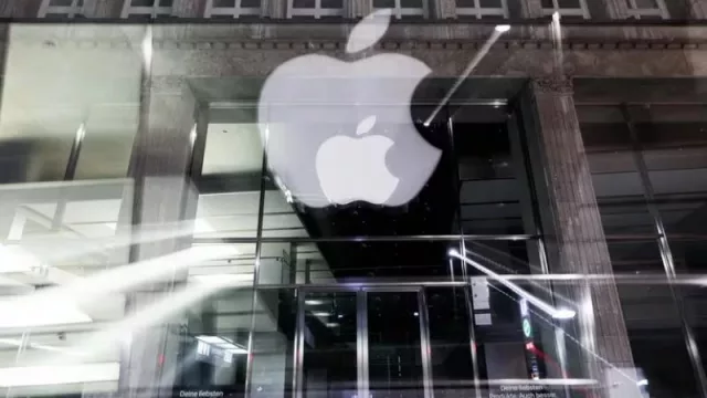La CNMC investiga a Apple por "posibles prácticas anticompetitivas" (y le advierte de una potencial multa)