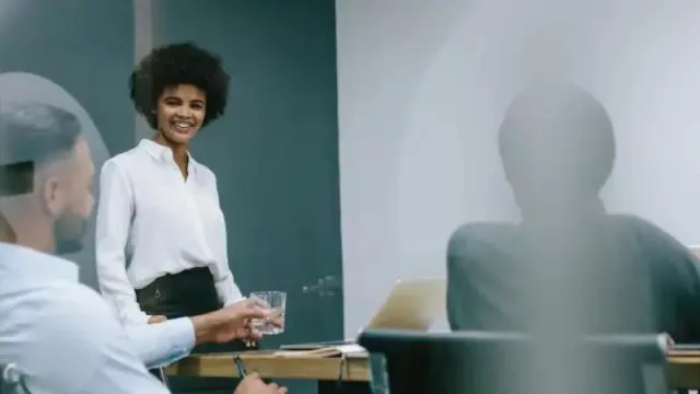 CEIM señala que el Turismo y la Hostelería están sosteniendo la creación de empleo y reclama más atención a las necesidades de las pymes