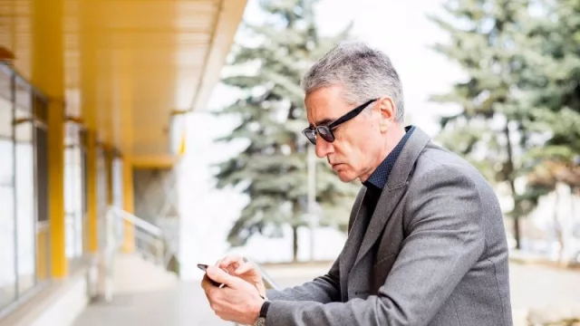 Fundación Endesa llama la atención sobre la tasa de paro de los sénior, que llega al 30%