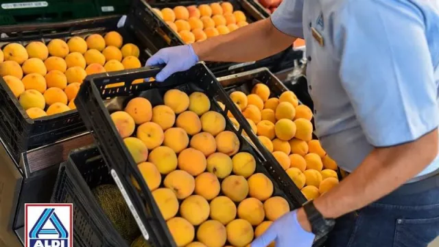 ALDI prevé comprar más de 10.000 toneladas de fruta de hueso, manzanas y peras a proveedores nacionales