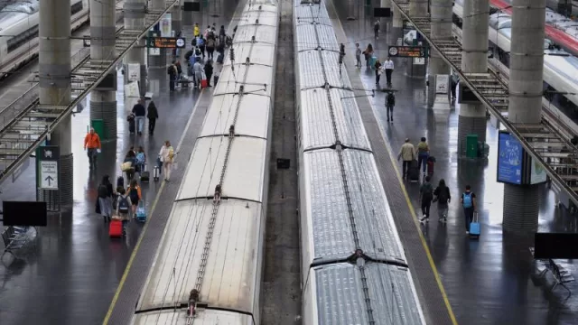 Los viajeros de tren de alta velocidad crecen un 22% en junio (y superan los 3,5 millones)