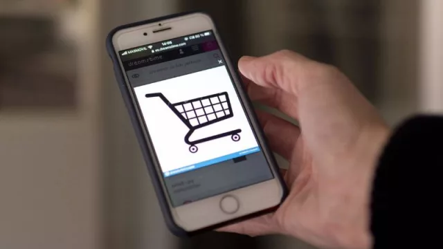 El 50% de los consumidores apuesta por hacer sus compras tanto de forma 'online' y en tienda física