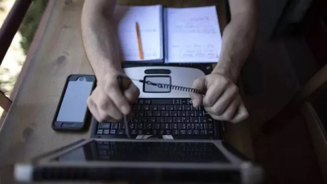 6 de cada 10 trabajadores catalanes no dejarían su empleo en el próximo año sin tener otra oferta cerrada