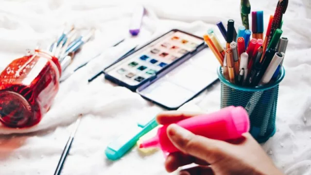 Más de la mitad de los españoles recurrirá a fórmulas de ahorro en la vuelta al cole (ropa, libros y material escolar las categorías en las que se busca más ahorro)