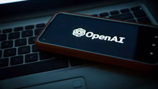 OpenAI considera transformarse en una empresa con fines de lucro y otorgar un 7% de participación a su CEO