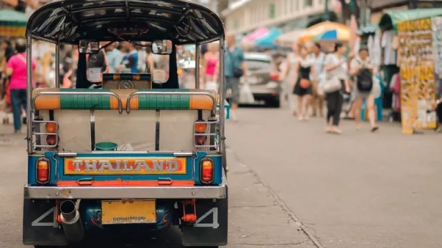 Seguro de viaje o crowdfunding: la importancia de elegir la cobertura adecuada para salvar tus vacaciones