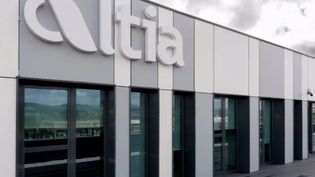 Altia, con participación de la familia Ortega, distribuirá un dividendo neto de 0,029 euros el 4 de diciembre