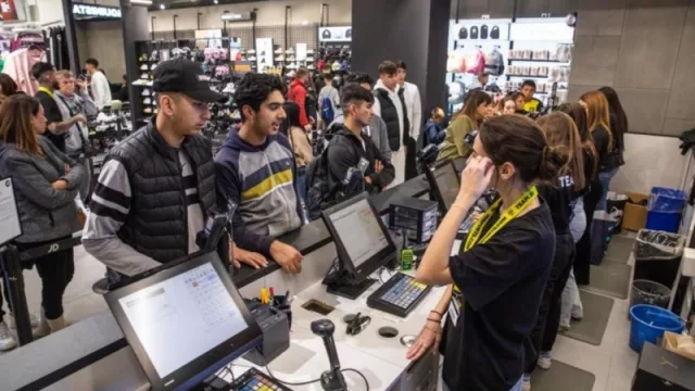 5 consejos clave para encontrar empleo en las campañas de Black Friday y Navidad