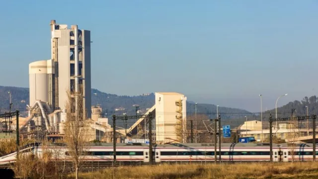 La cementera Molins regresa a Cataluña con el traslado de su sede social tras 7 años