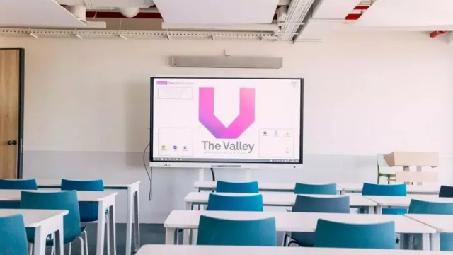 The Valley llega a Málaga con el propósito de promover la formación en IA