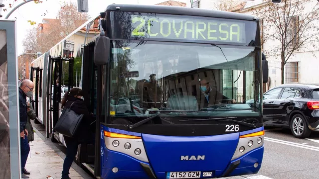 El Gobierno subvenciona el transporte público de 87 municipios con más de 51 millones de euros