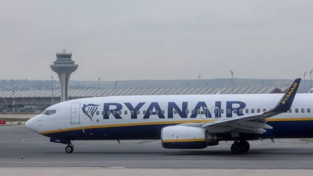 Ryanair prevé crecer en 300 millones de pasajeros al año (y pide eliminar tasas y límites de tráfico en 2025)