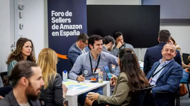 Las pymes españolas que venden en Amazon presentan sus propuestas al Congreso para impulsar el comercio online