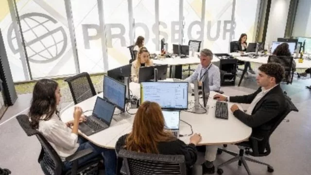 Telefónica incorporará la IA Generativa al puesto de trabajo de Prosegur en Península Ibérica y Latinoamérica