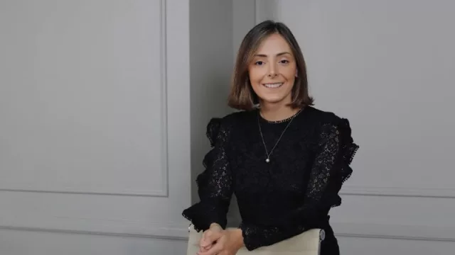 Las mujeres migrantes trabajan el doble para sostener dos economías: la suya en España y las de sus seres queridos afuera