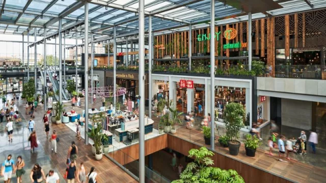 Aumenta un +6,8% la afluencia a los centros comerciales durante el mes de abril en España