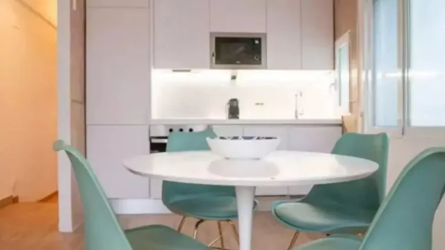 La brecha del alquiler roza los 400€ en Valencia, mientras se reduce en Madrid y Barcelona