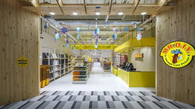 La cadena 'low cost' MR. D.I.Y. prevé alcanzar las 300 tiendas en España antes de 2030