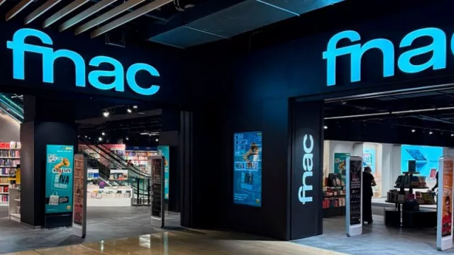 Fnac traslada su tienda de Barcelona a Las Ramblas y renueva su espacio