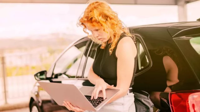 El 30% de los españoles prioriza la transparencia del precio al contratar su seguro de coche online