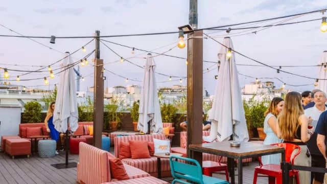 El mejor plan de verano se encuentra en el barrio de Chamberi (y es " Irreverente")