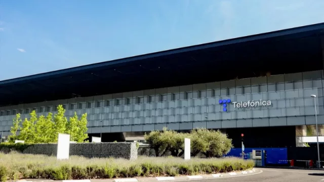 Telefónica digitaliza la logística interna de Grupo Gallo y la habilita en el uso de IA