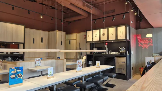 UDON Asian Food reabre dos restaurantes en Madrid y Girona con un diseño renovado