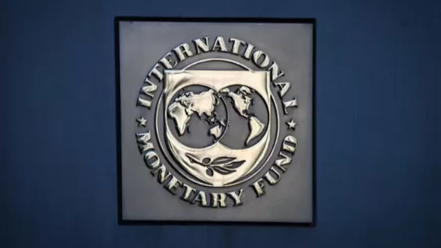 Argentina y el FMI sellan acuerdo técnico: se liberan 847,7 millones de dólares para el país