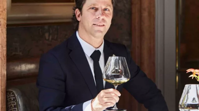 Carlos Taboada, nombrado Oficial de la Ordre des Coteaux de Champagne
