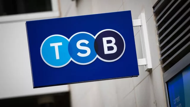 Santander toma el control de TSB con la renovación de su consejo tras la compra