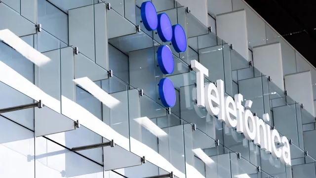 Telefónica reconoce que la UE "se ha quedado atrás" en desarrollo tecnológico (aunque ve un "despertar")
