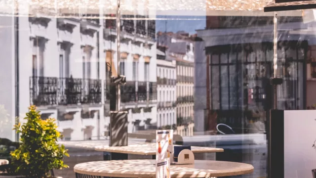 11 Nudos Terraza Nordés: la azotea atlántica para saborear el verano en Madrid