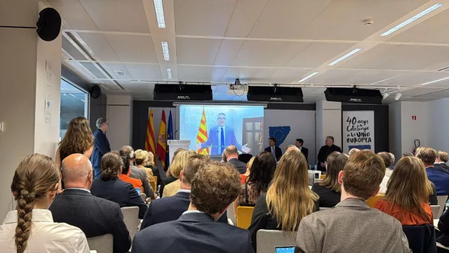 Cataluña participa en la nueva ley de chips para liderar los semiconductores en Europa