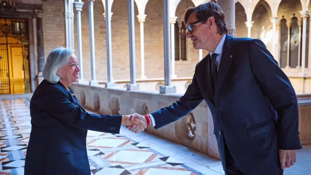 Los API de Catalunya avalan en el Parlament que las comunidades de propietarios puedan actuar contra las ocupaciones