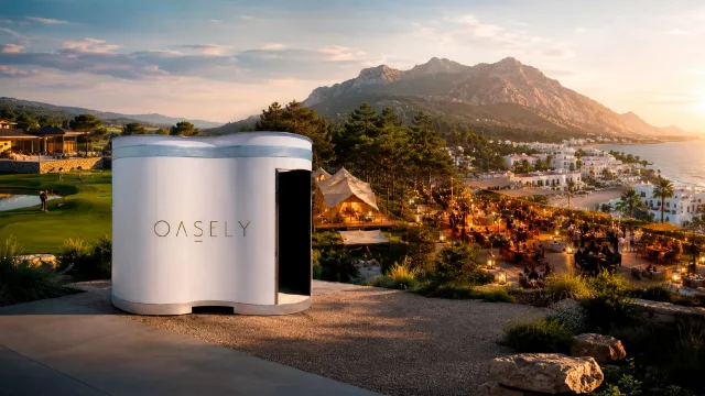Oasely introduce en España una gama de módulos sanitarios premium para turismo, ocio y eventos