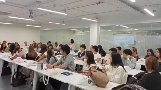 Los másteres oficiales de ID Digital School y la UCJC alcanzan un 95,4% de empleabilidad