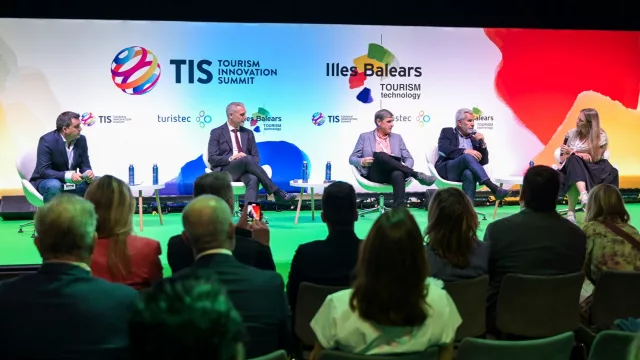IA y Big Data: las herramientas clave contra el sobreturismo en Mallorca, Praga, Dubrovnik y Sevilla