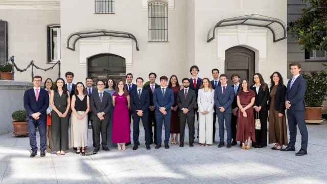 La Fundación Rafael del Pino impulsa la formación internacional de 24 jóvenes españoles
