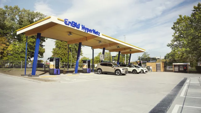 EnBW despliega cargadores rápidos XCharge C7 de 480 kW en toda su red nacional de recarga en Alemania