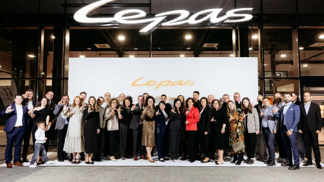 LEPAS llega a Rumanía: se presenta oficialmente el LEPAS L8 PHEV con la inauguración de su primera tienda insignia