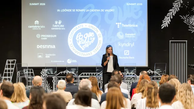 Cerca de 100 profesionales de la empresa se reúnen en Annual Summit UVE 2026 para abordar las transformaciones que la IA está generando en la cadena de valor